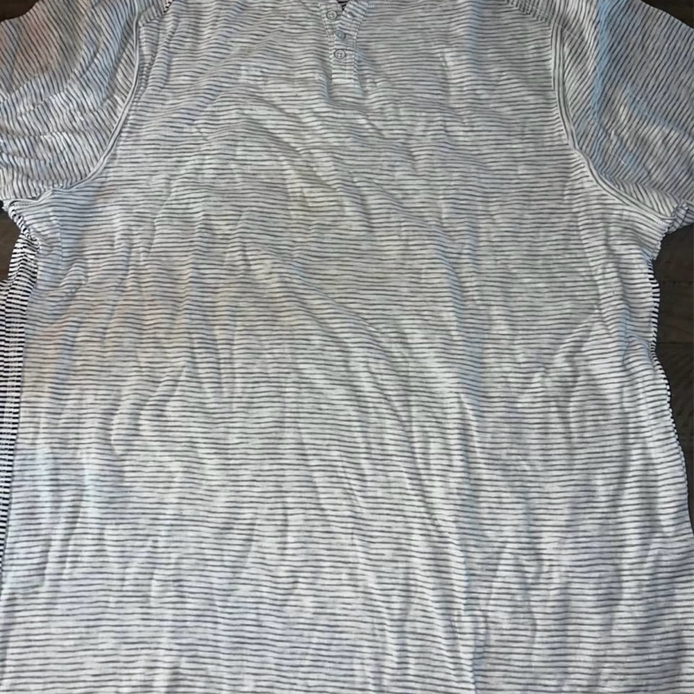 Buffalo David Bitton Light Black Striped Polo three Button XXL Short Sleeve Use